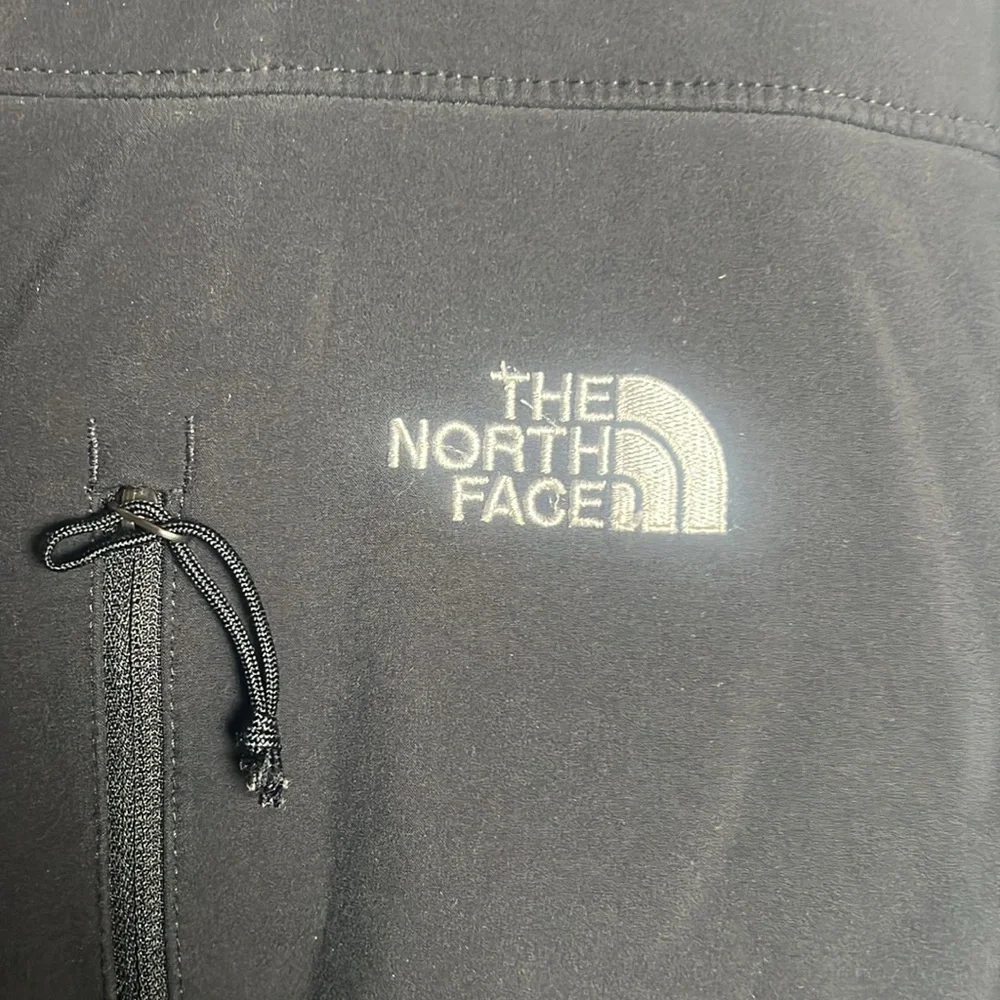 The North Face Black Jacket Mens Medium